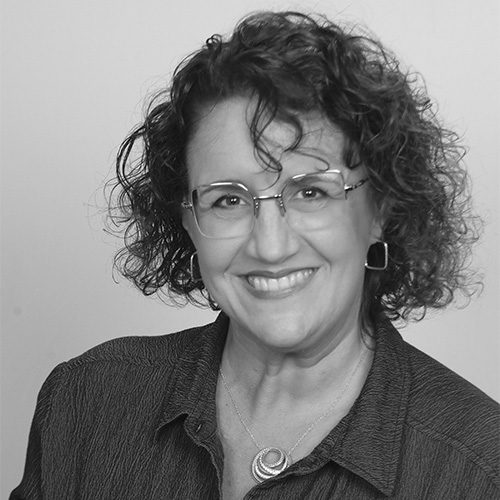 nicoleheadshotbeth