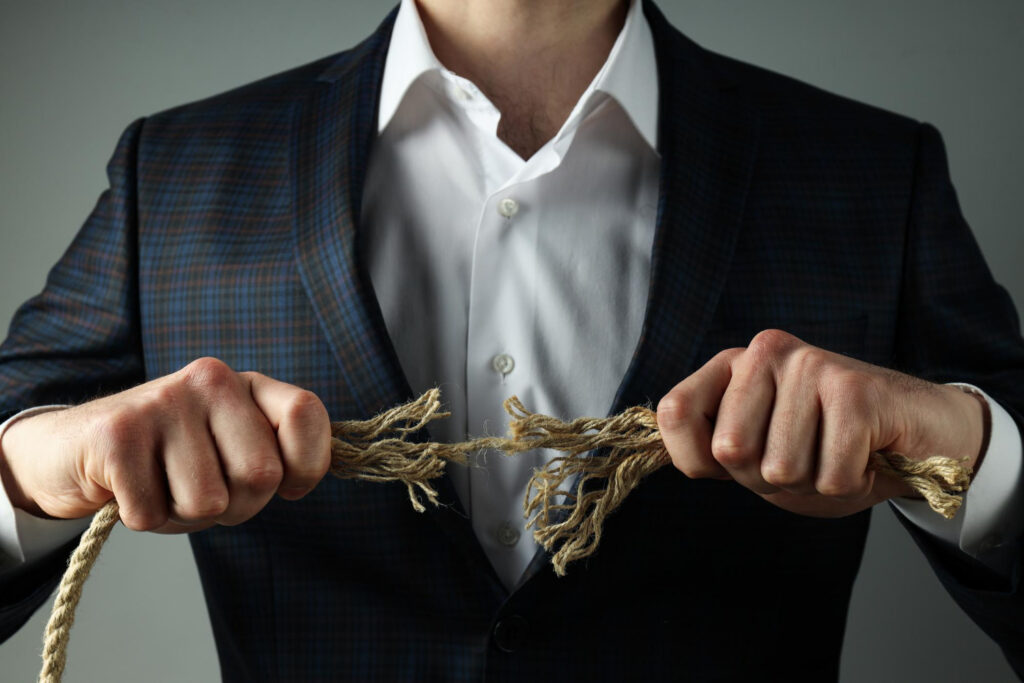 The Marketing Expert Trap: Why Experienced Marketers Struggle to Become Great Fractional CMOs